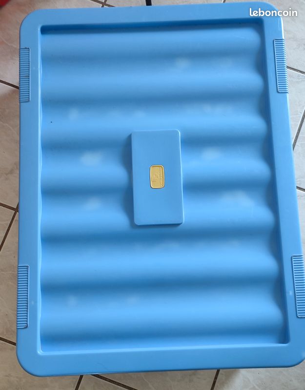 Bac de rangement en plastique (image 2)