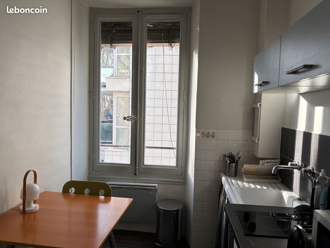 Appartement 2 pièces 20 m² · à Grenoble · 19,9 m² · 332 €/mois