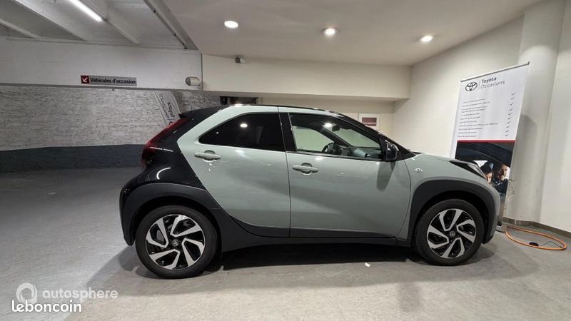 Toyota Aygo X 1.0 VVT-i 72ch Design S-CVT MY24 (image 4)