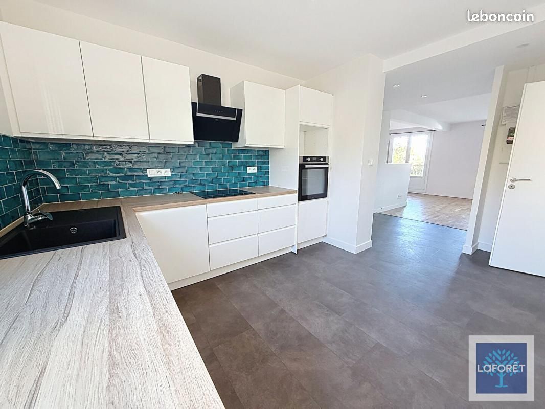 Appartement 3 pièces 73 m² · à Dijon · 73 m² · 890 €/mois