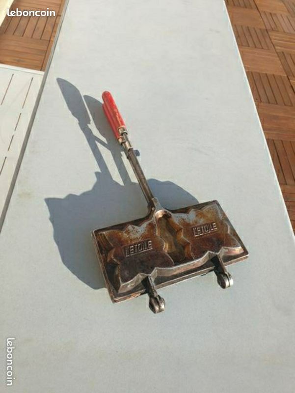 Jouet Ancien Gaufrier à Croque-monsieur Années 50 - Jouet Enfant L'Etoile En Tôle