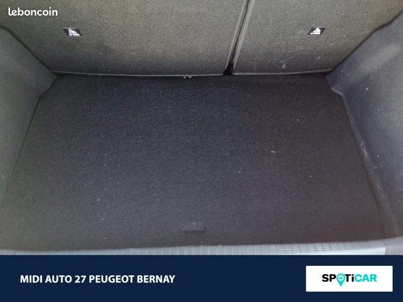 Peugeot 208 1.2 Hybrid 110ch GT e-DCS6 (image 6)