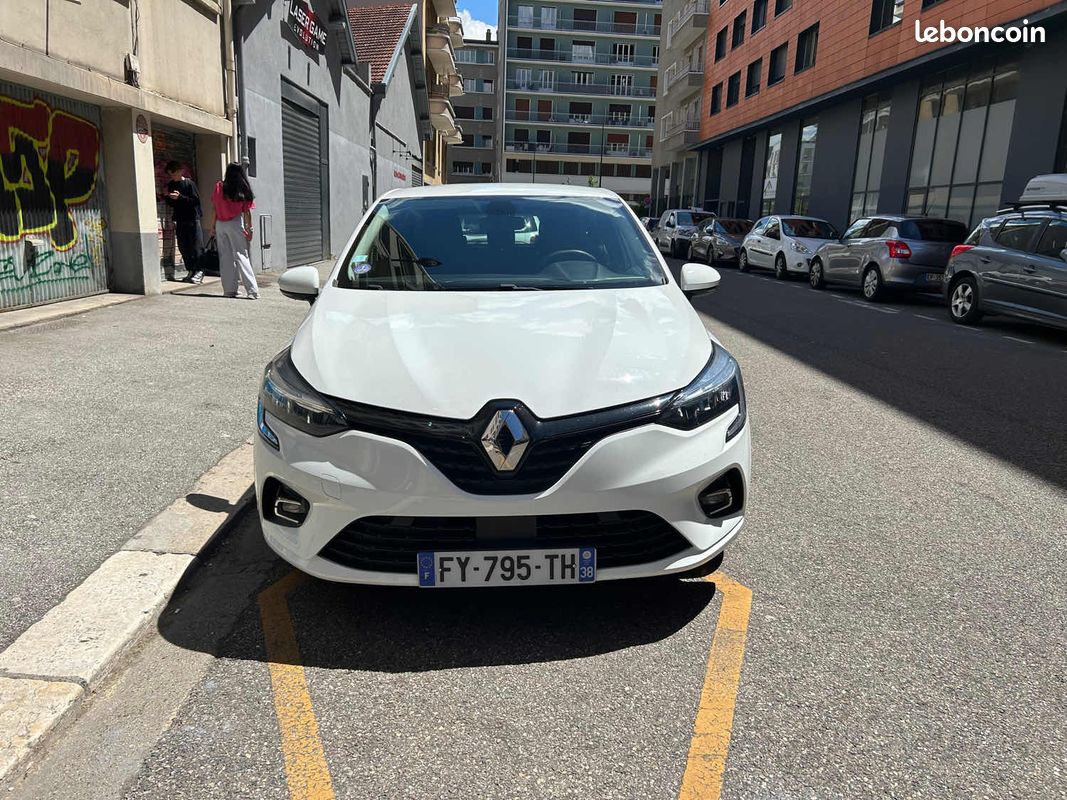 Renault clio 5 1.0i - 12v sce 65 2021 (image 6)