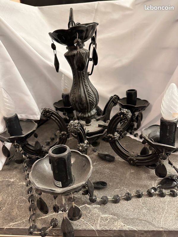 Lustre en verre noir (image 2)