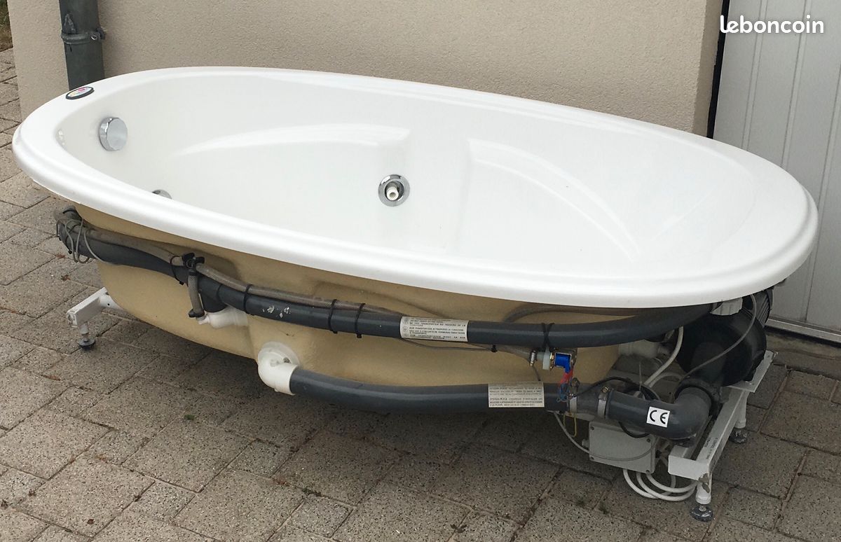 Baignoire balneo system pool Porcelanosa (image 1)