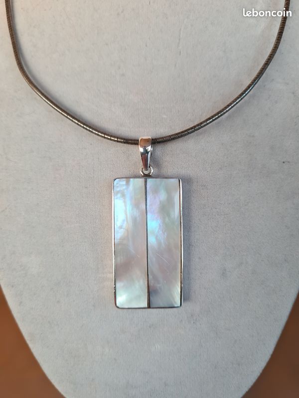 Pendentif Ancien En Argent Massif Et Nacre - Bijou Vintage Au Charme Unique - Occasion Bon État
