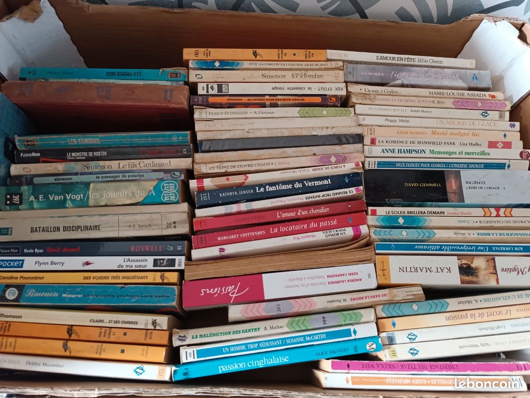 60 livres différentes roman arlequin, policier et autres (image 1)
