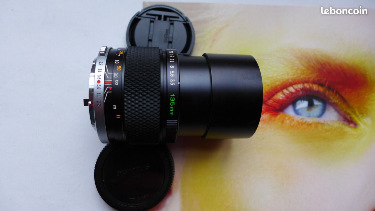 Objectif Olympus E.Zuiko Auto-T 135mm f3.5 avec son étui souple en cuir (Olympus) (image 3)