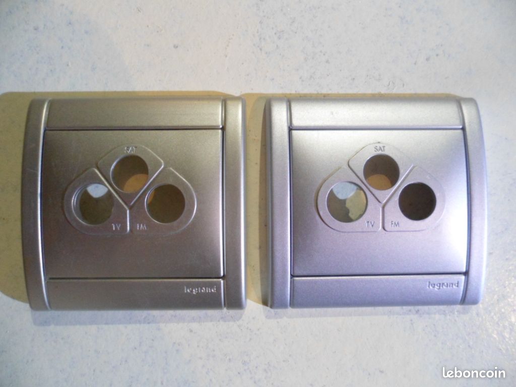 Interrupteur Double Legrand SAGANE Opalis - Modèle 85620 - Occasion Fonctionnel