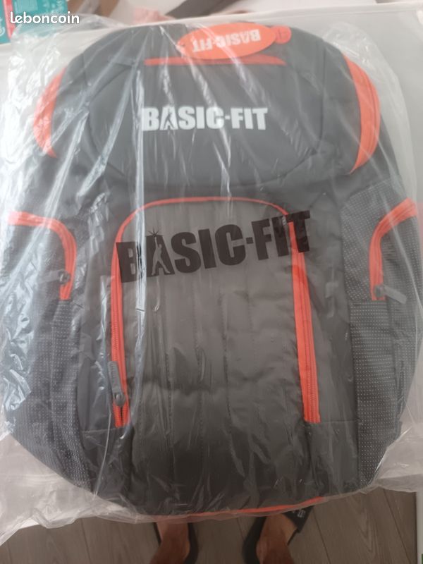 Sac à dos Basic-Fit NEUF (jamais utilisé) (image 1)