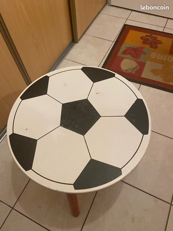 Petite table bureau enfant (image 1)