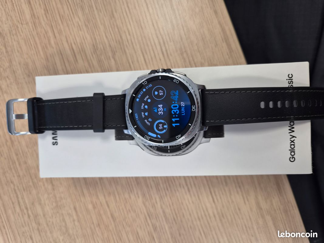 Samsung Galaxy Watch 8 Classic (image 6)