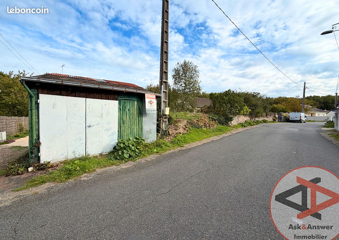 Parking 15 m² · à Monts · 15 m² · 15 000 €