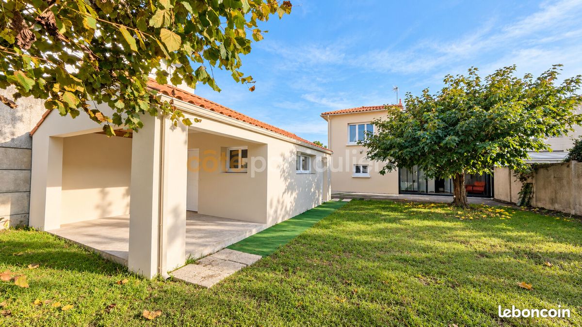 Maison 6 pièces 100 m² · aux Sables-d'Olonne · 100 m² · 425 990 €