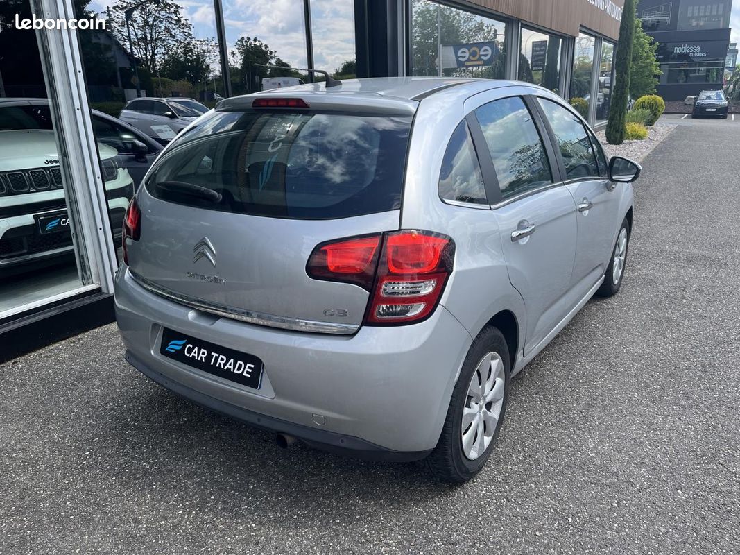 CITROEN C3 1.4 HDi FAP - 70 - Confort - CAR PLAY - REGULATEUR - SUIVI - TURBO-DISTRI- EMBRAYAGE-OK (image 3)