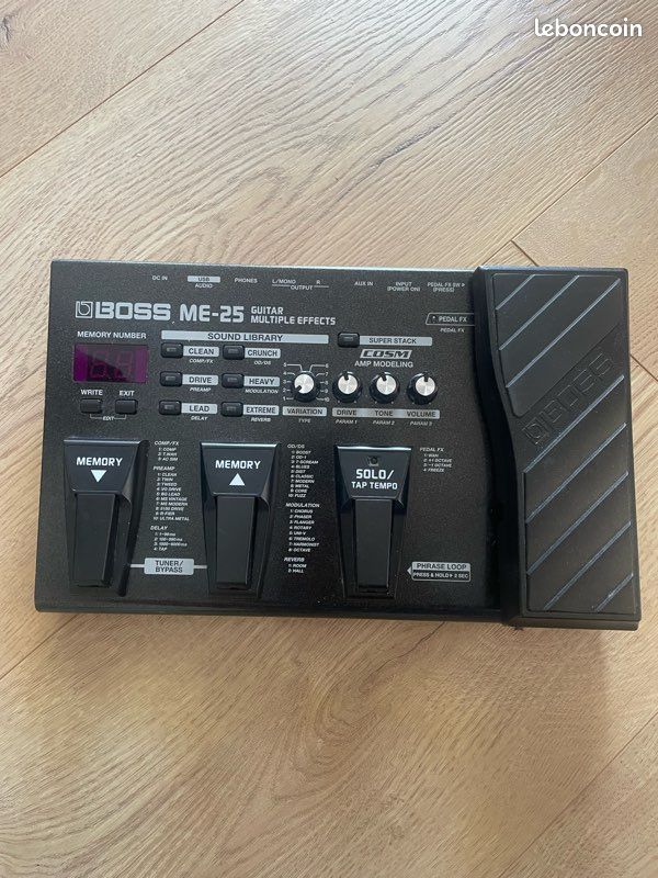 Pédale multi-effets Boss ME-25 (image 1)