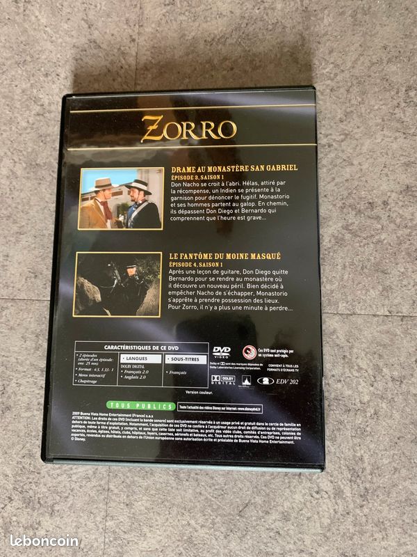 Lot de 3 DVD Zorro (image 7)