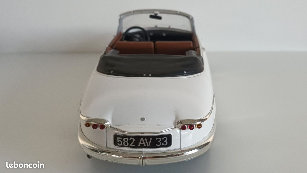 Solido Prestige 1/18 – Panhard PL17 Cabriolet, Blanche, Réf 8174, Miniature De Collection