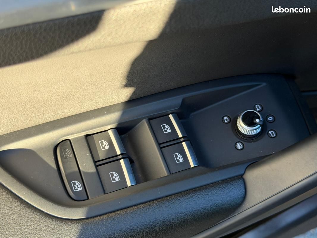 Audi Q5 Sportback 35 TDI 163 S tronic 7 S line (image 7)