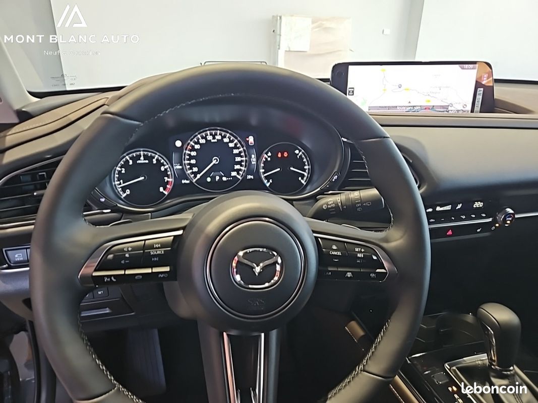 MAZDA CX-30 2.0L e-SKYACTIV X M Hybrid 186 ch 4x2 BVA6 Takumi (image 11)
