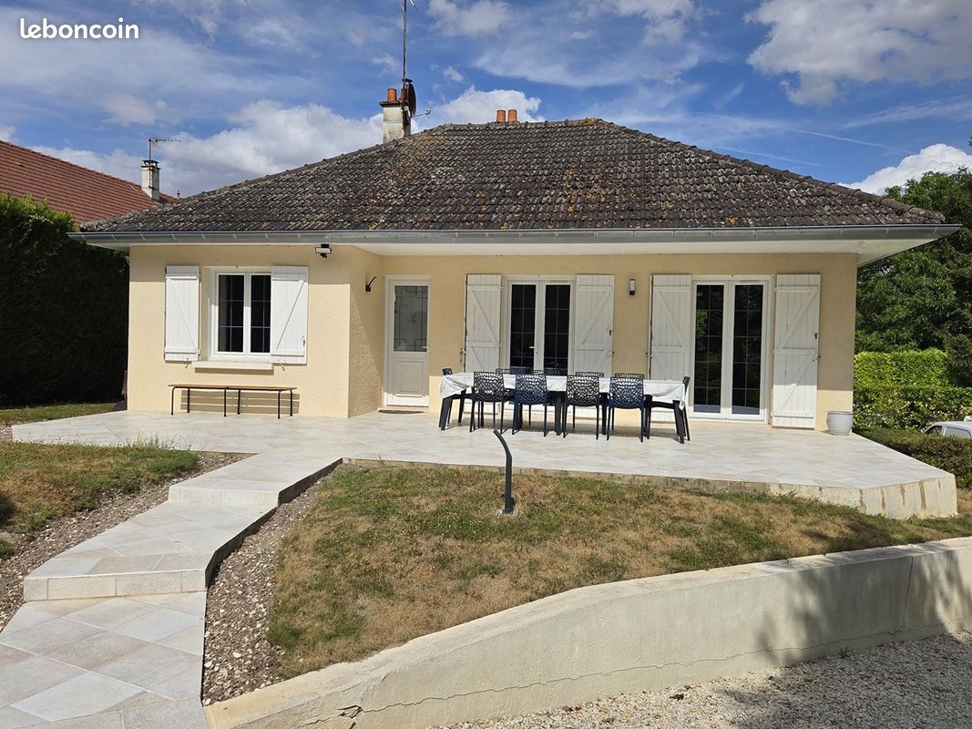 Maison 3 pièces 77 m² · à Creney-près-Troyes · 77 m² · 255 000 €