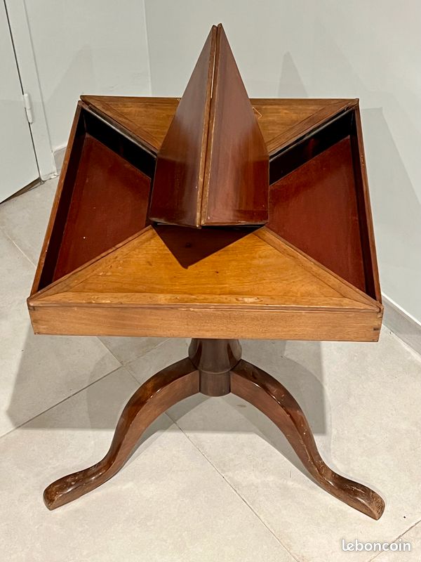 Ancienne travailleuse, table de jeu, table d’appoint en merisier (image 6)