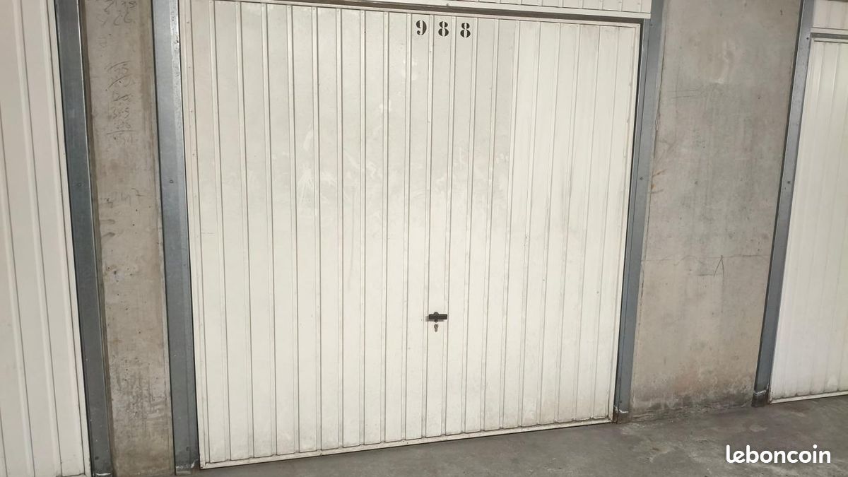 Garage Villeneuve Loubet · à Villeneuve-Loubet · 125 €/mois
