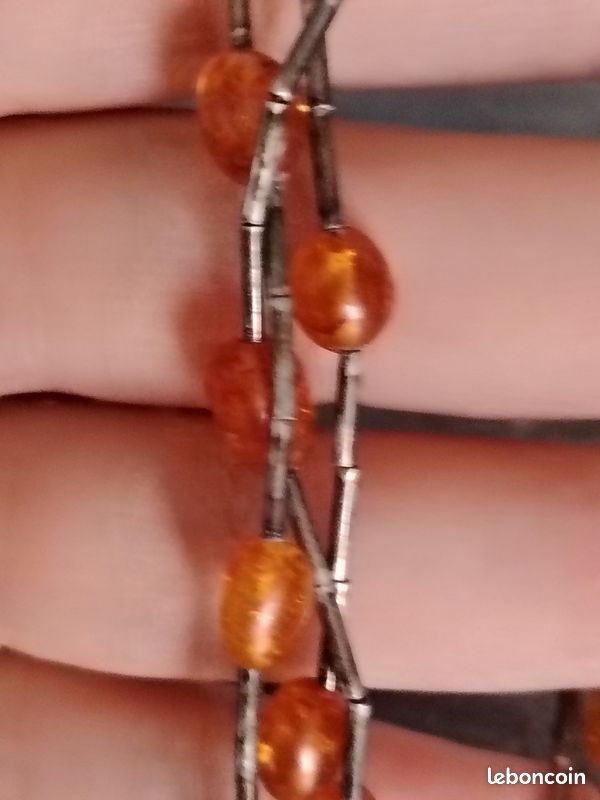 Collier avec ambre (image 4)