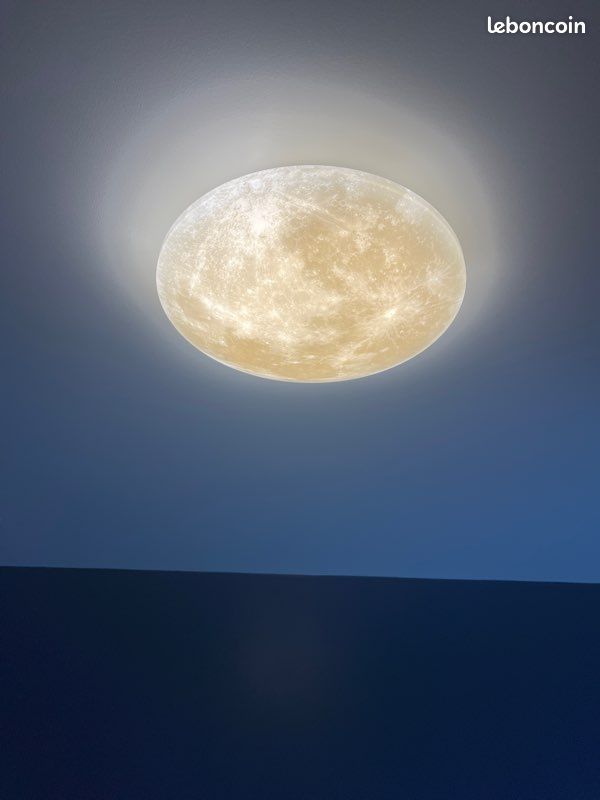 Plafonnier lune, réglable avec télécommande (image 1)