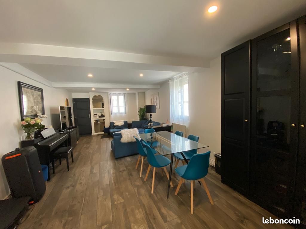 Maison 5 pièces 122 m² · à La Tour-du-Pin · 122 m² · 209 000 €