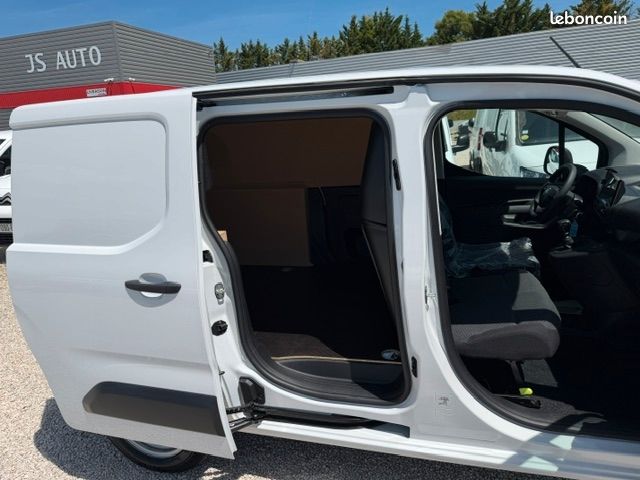 Citroen BERLINGO VAN BLUEHDI 100 CH VEHICULE NEUF CARPLAY CAMERA 3 PLACES (image 6)