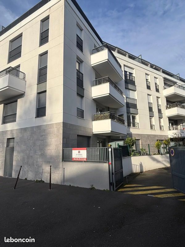 Appartement 2 pièces 43 m² · à Le Plessis-Trévise · 43 m² · 980 €