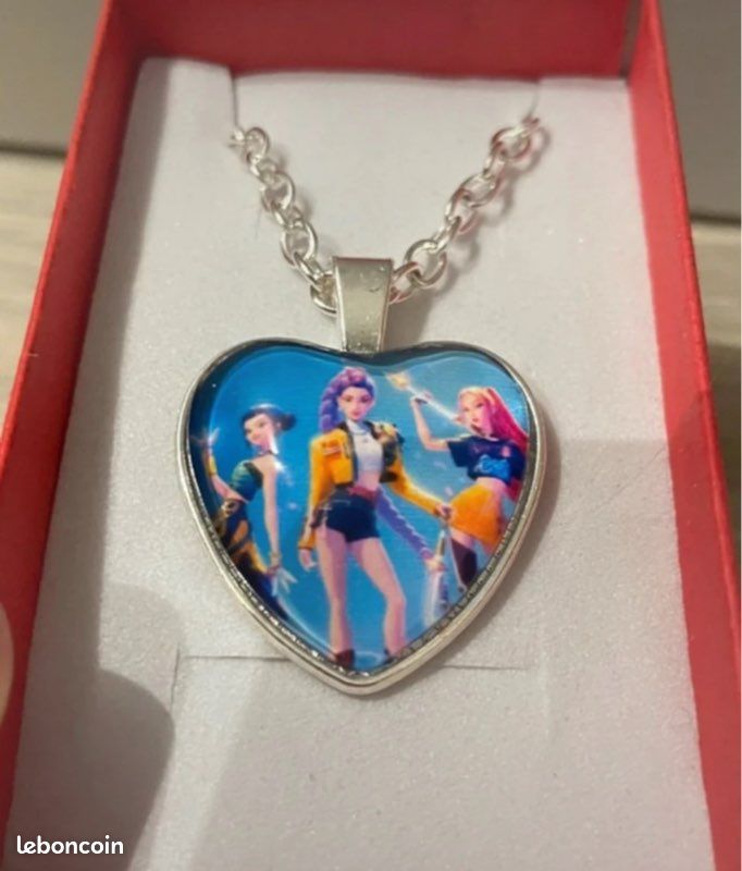 Collier K-pop Demon Hunters En Forme De Cœur • Petites Pirates