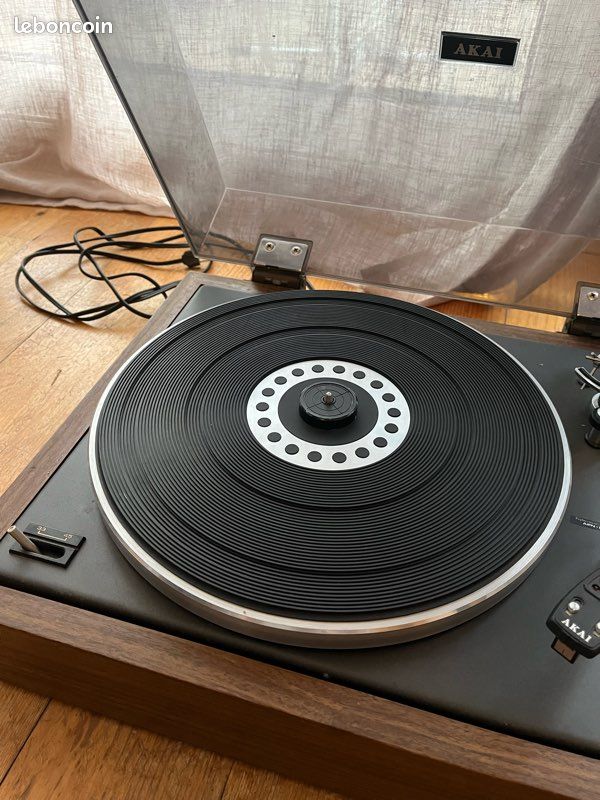 Platine disque vinyle AKAI AP-Q310 - CD - Musique
