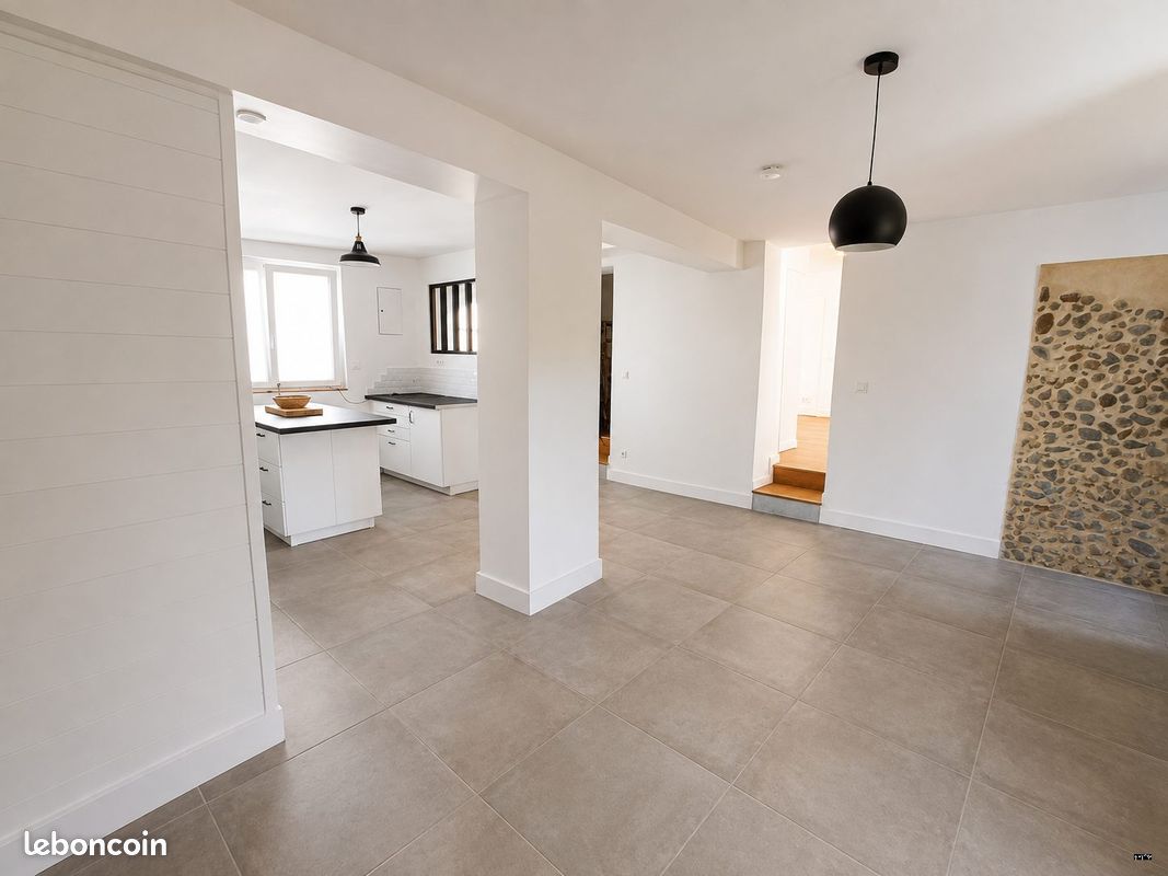 Maison 4 pièces 104 m² · à Thil · 104 m² · 299 000 €