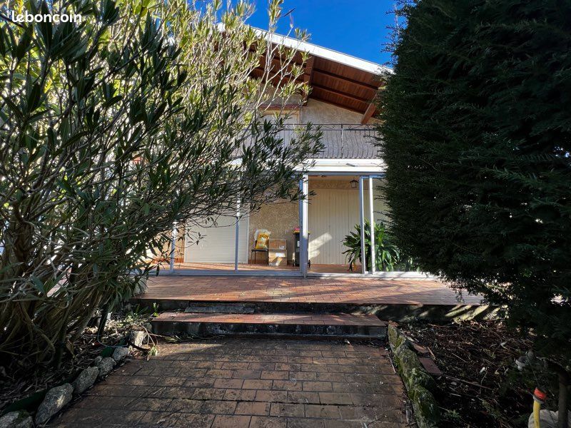 Maison 6 pièces 150 m² · à Lesparre-Médoc · 150 m² · 290 000 €