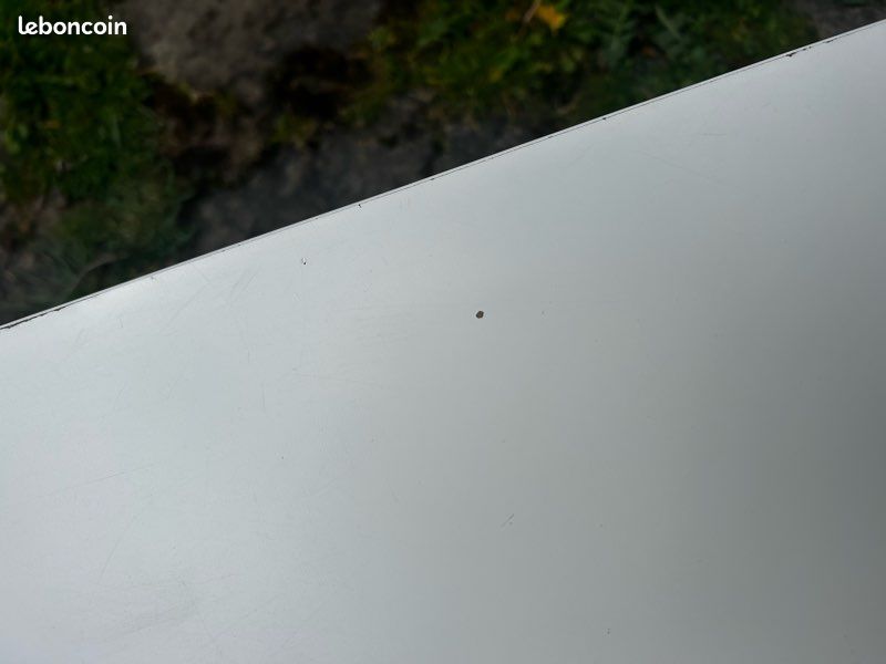 Table basse blanche (image 2)
