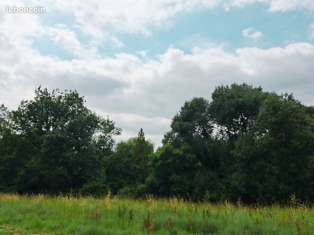 Terrain 575 m² · à Saint-Lieux-lès-Lavaur · 575 m² · 70 000 €