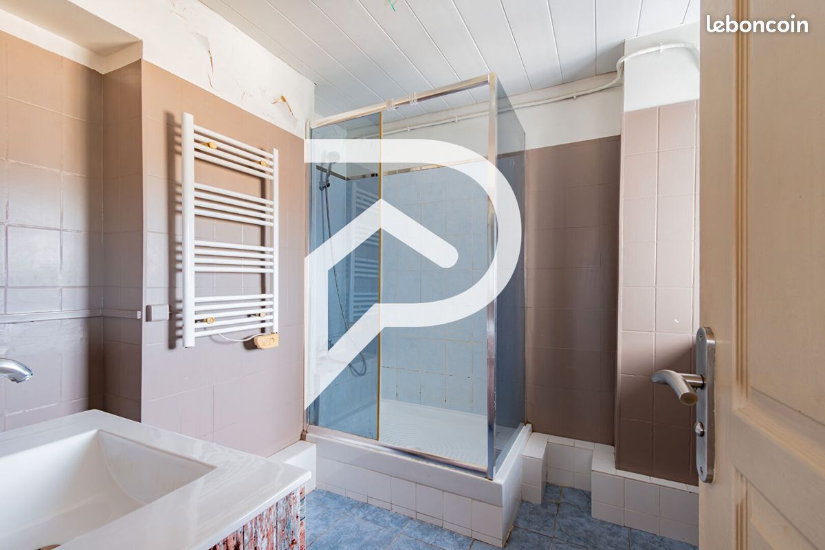 Appartement 4 pièces 77 m² · à Marseille · 77 m² · 1 300 €/mois