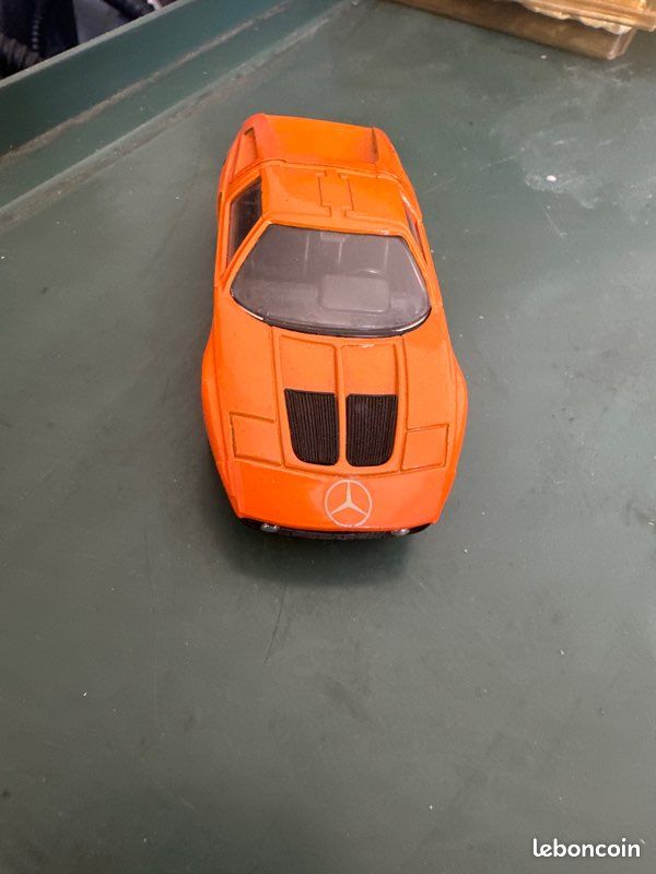 Mercedes C111 Orange N°180 – Solido Ancien 1970 – Échelle 1/43