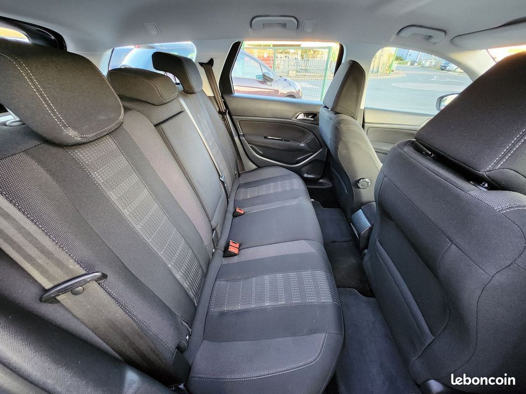 Peugeot 308 SW 1.2 PURETECH 130CH ALLURE S&S (image 4)
