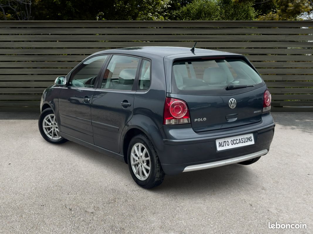 VOLKSWAGEN POLO 1.4 TDI PACK BLUEMOTION 169000Km (image 4)