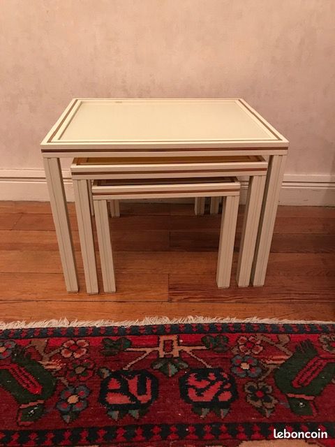 Tables gigognes vintages par Pierre Vandel 1970 (image 3)