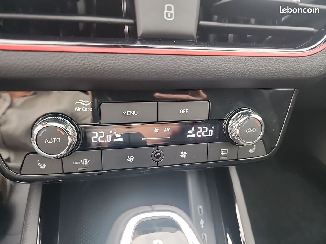 Skoda Kamiq 1L5 TSI 150CV DSG MONTE CARLO + TOIT PANORAMIQUE NOIR PERLE (image 18)