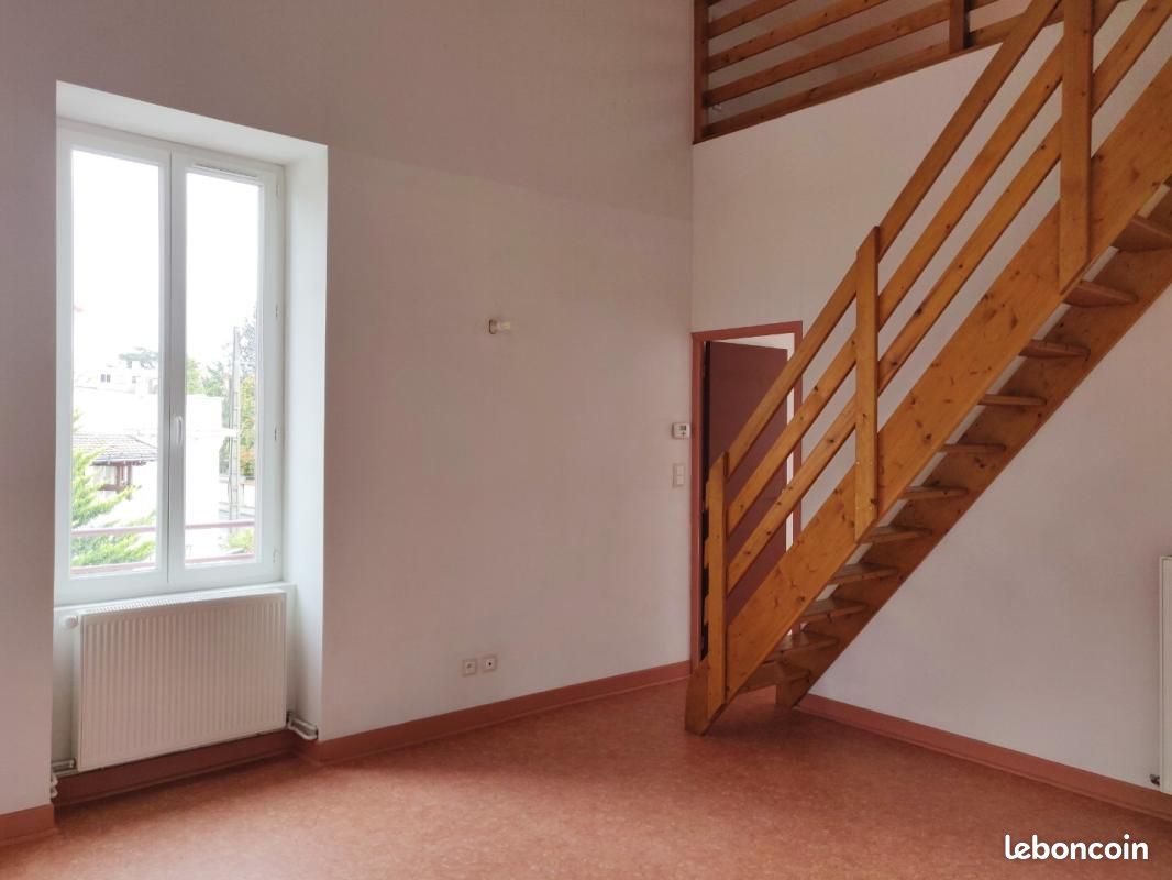 Appartement 2 pièces 62 m² · à Roanne · 62 m² · 475 €/mois
