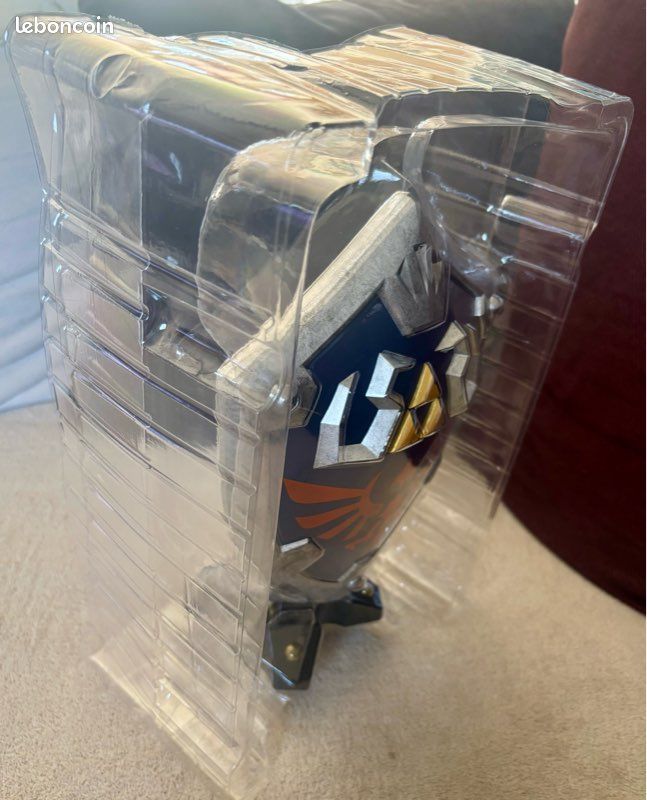 Figurine F4F le bouclier Hylian (image 8)