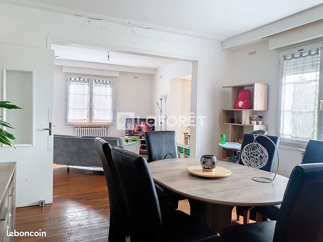 Appartement 3 pièces 82 m² · à Évreux · 82 m² · 850 €