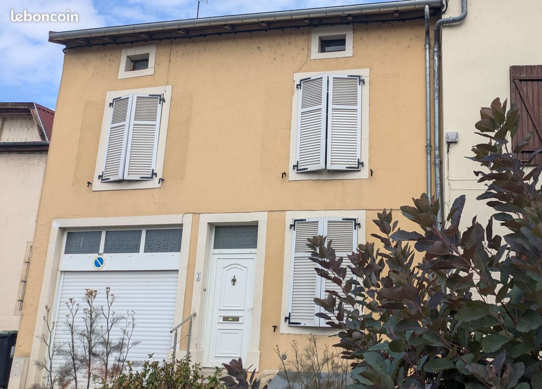 Maison 5 pièces 169 m² · à Gondreville · 169 m² · 260 000 €