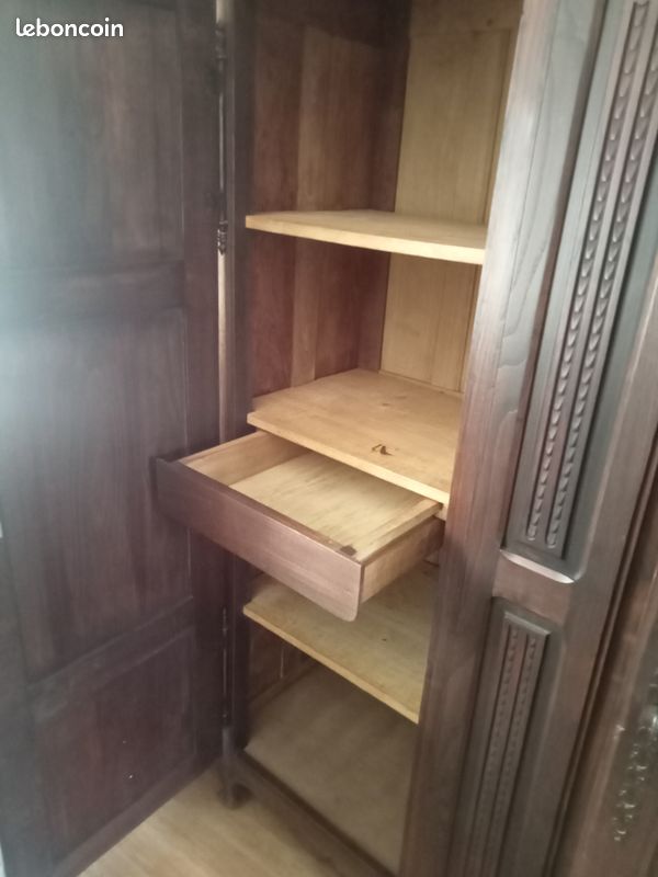 Vend armoire en bois année 1960 (image 4)