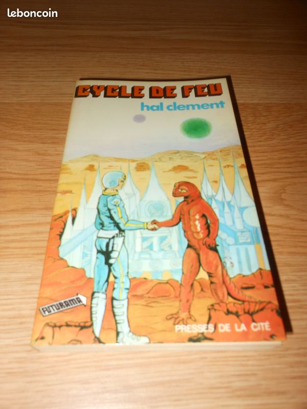 Lot de 14 Livres de science fiction Edition Futurama (Hal Dement - Christopher Priest - Algis Budrys - John Brunner - Doris Pisercha - E.C. Tubb - James Gunn - Octavia Butler - Avram Davidson - Brown) (image 4)